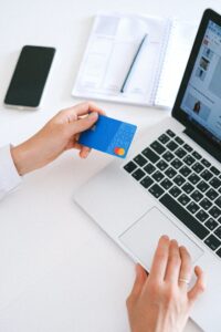 Ultimate Moving in To-Do List and Shopping List - Checklist for Moving Into A New House 2 Things to buy