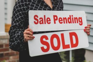 After Buying a House How Soon Can You Sell It? 6 sell a house before moving in