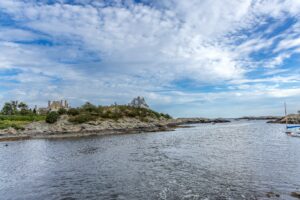 Explore The Best Beach Towns In Rhode Island 4 New shoreham RI